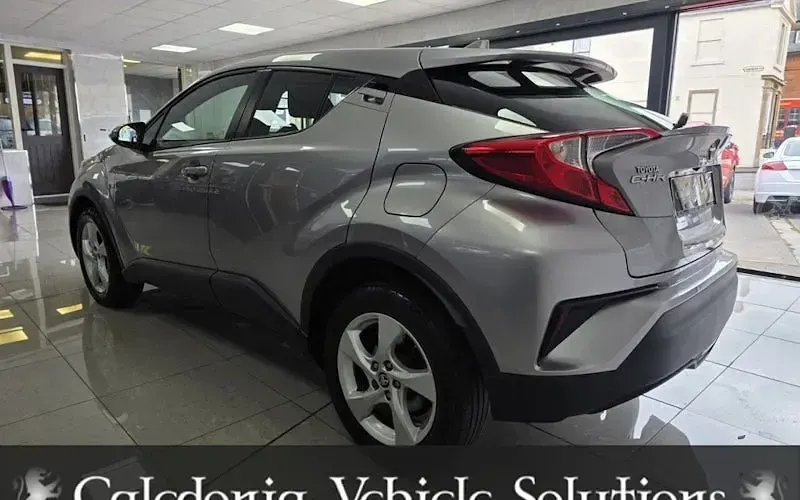 Used Toyota C-HR 116 HP (85 kW) 2019 SUV
