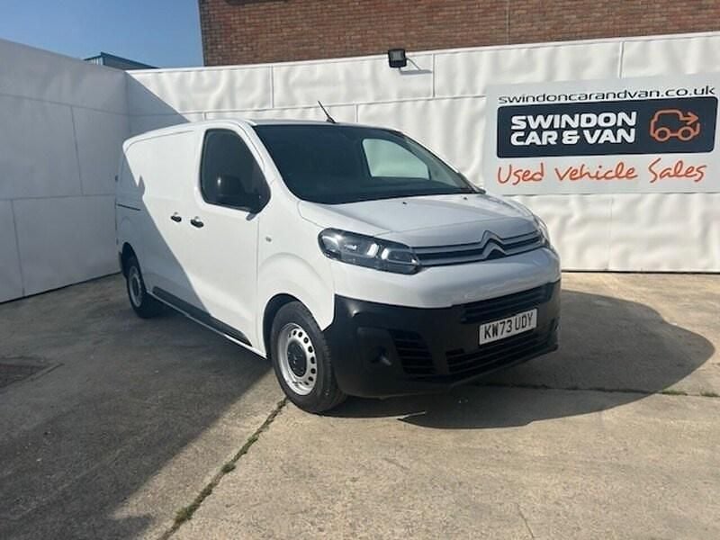 Used Citroën Dispatch 100 HP (73 kW) 2023 White MPV