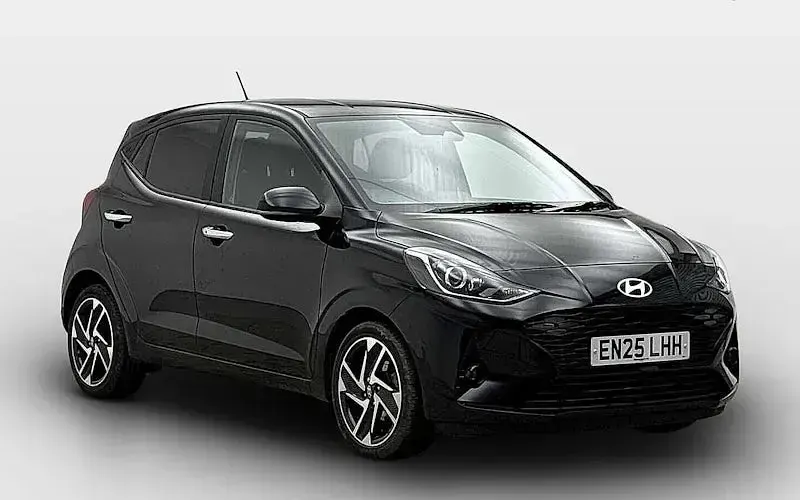 Used Hyundai i10 Premium 63 HP (46 kW) 2025 Hatchback