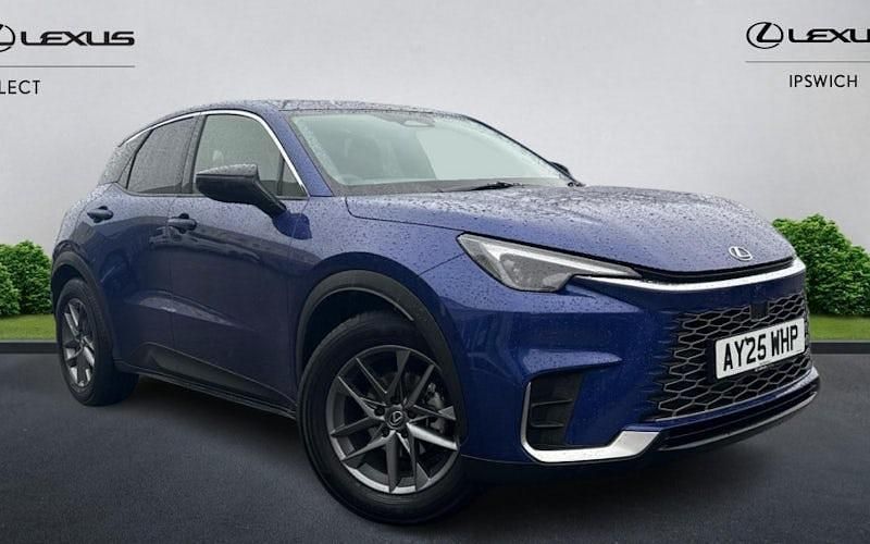 Second-hand Lexus LBX 136 CP (100 kW) 2025 SUV