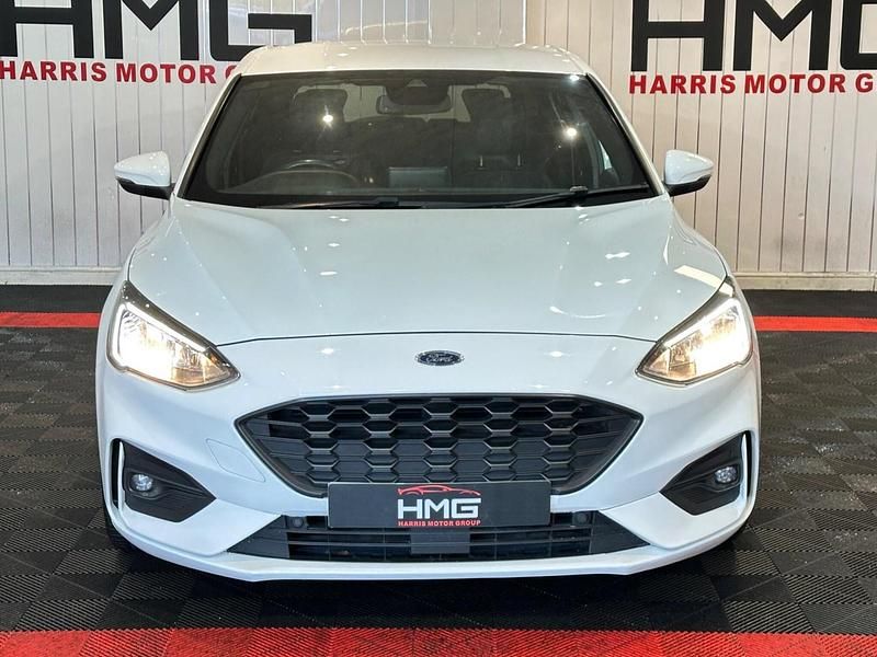 Used Ford Focus ST-Line 2020 White Hatchback