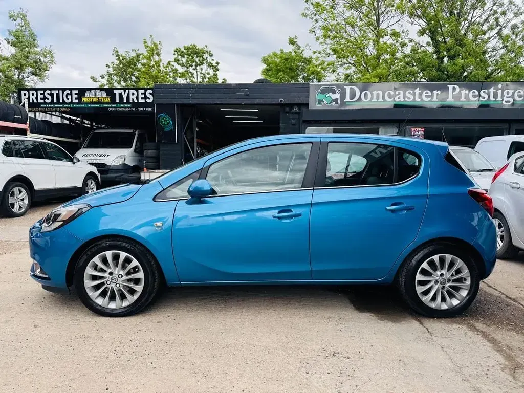 Used Vauxhall Corsa 90 HP (66 kW) 2016 Blue Hatchback