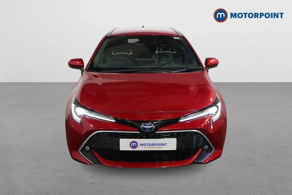 Usado Toyota Corolla 122 HP (89 kW) 2022 Vermelho Carrinha