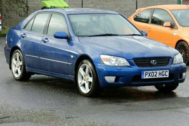 Used Lexus IS200 153 HP (112 kW) 2002 Sedan