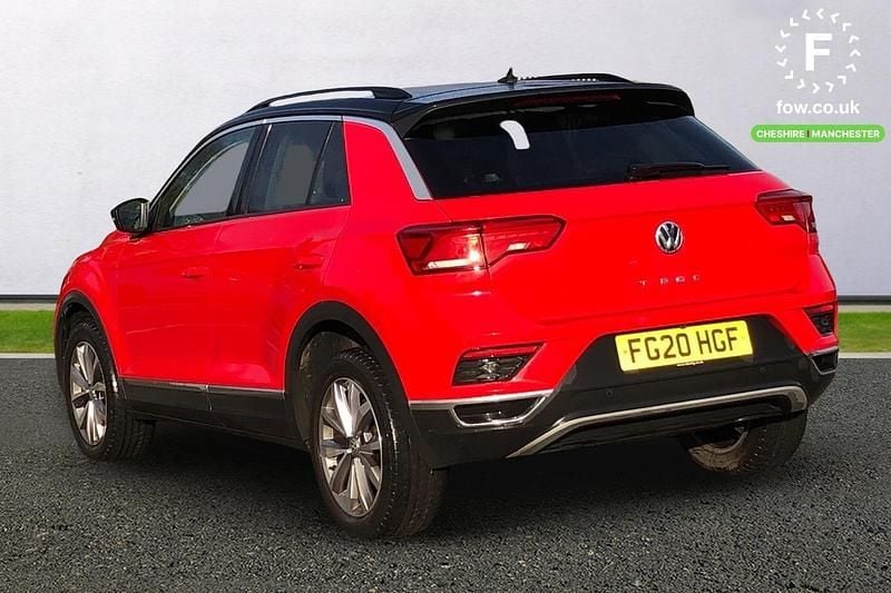 Used VW T-Roc Design 116 HP (85 kW) 2020 Red SUV