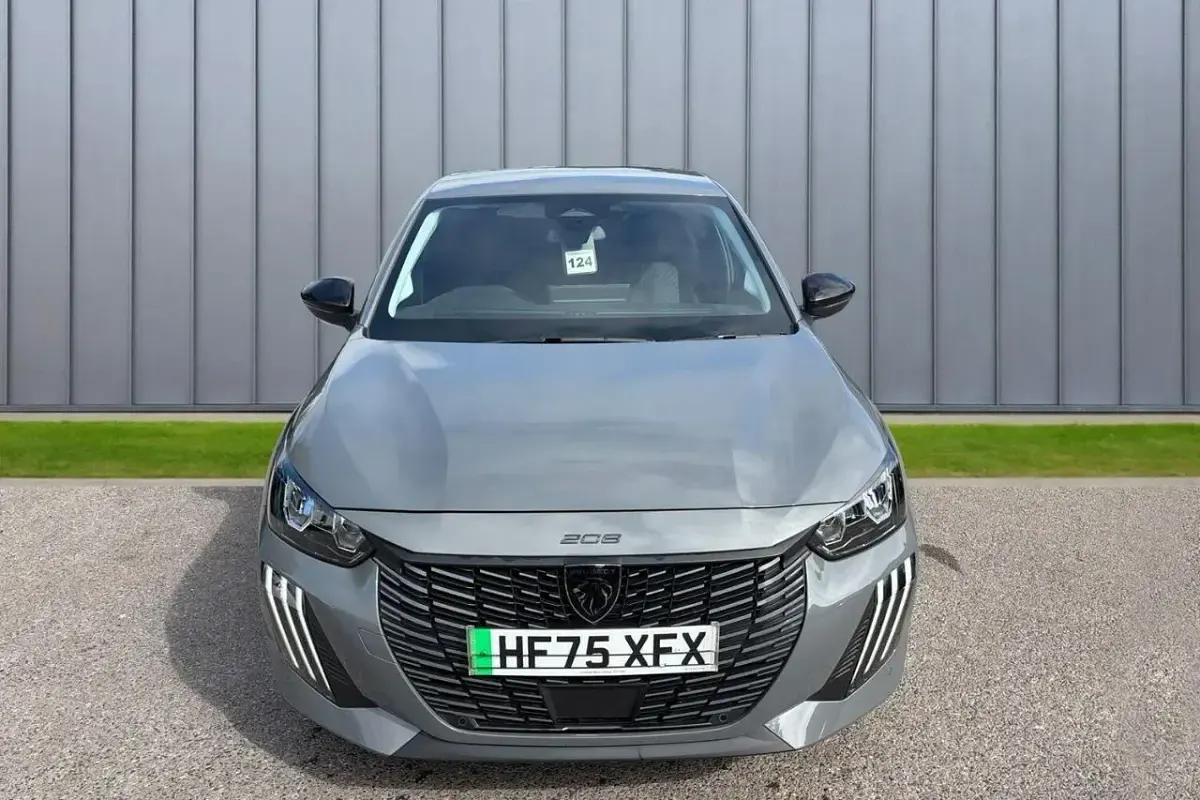 Used Peugeot e-208 Allure 98 kW (134 HP) 2025 Grey Hatchback