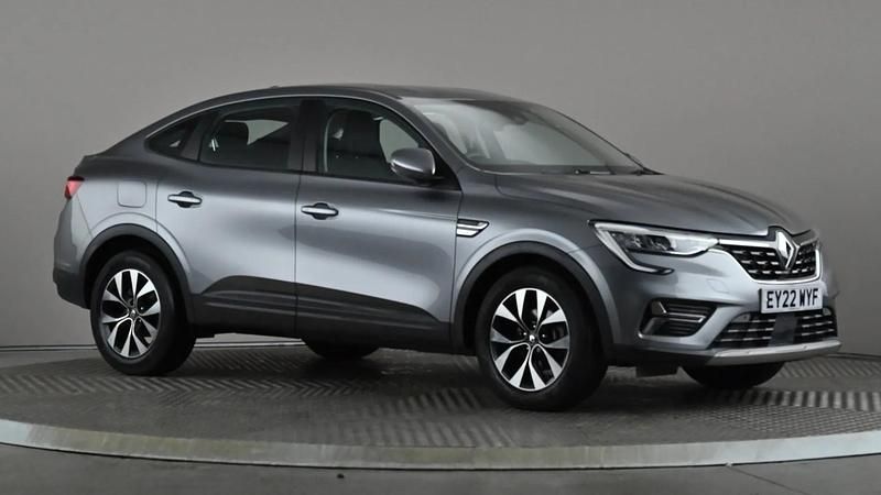 Grey Used 2022 Renault Arkana Iconic SUV | £15,698 (Fair price) - Image 1/4