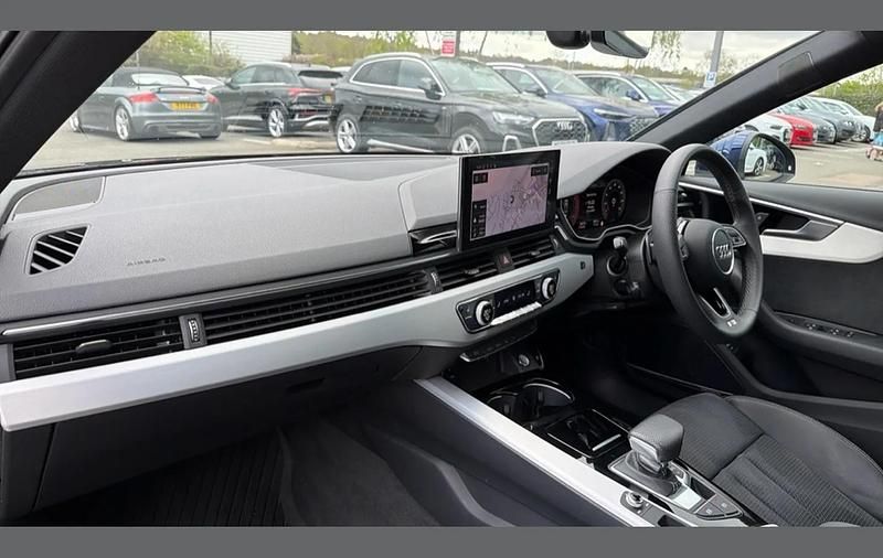 Used Audi A4 S-Line 204 HP (150 kW) 2024 Blue Sedan