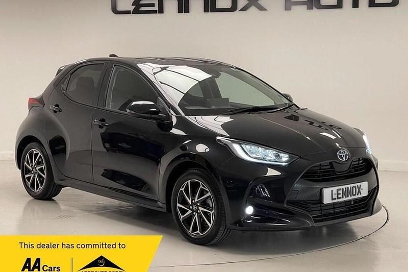 New 2024 Toyota Yaris Hybrid Design | £17,990 (Fair price) - Image 1/1