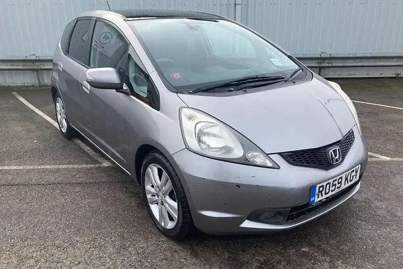 Used Honda Jazz EX 100 HP (73 kW) 2009 Silver Hatchback