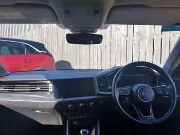 Used Audi A1 Sport 150 HP (110 kW) 2019 White SUV