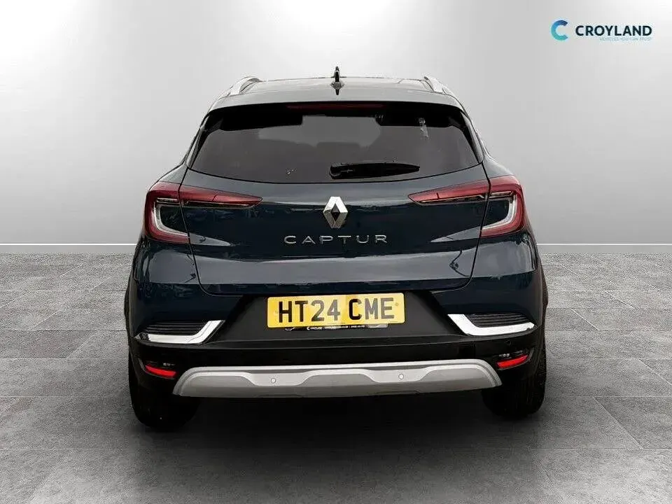 Used Renault Captur Techno 91 HP (66 kW) 2024 Blue/black SUV