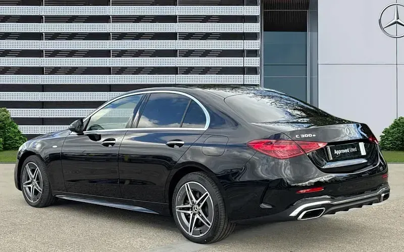 Used Mercedes C300e AMG Line Premium Plus 313 HP (230 kW) 2025 Sedan