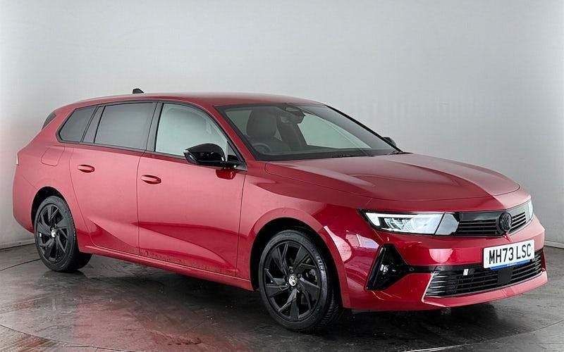 Used Vauxhall Astra 131 HP (96 kW) 2025 Estate