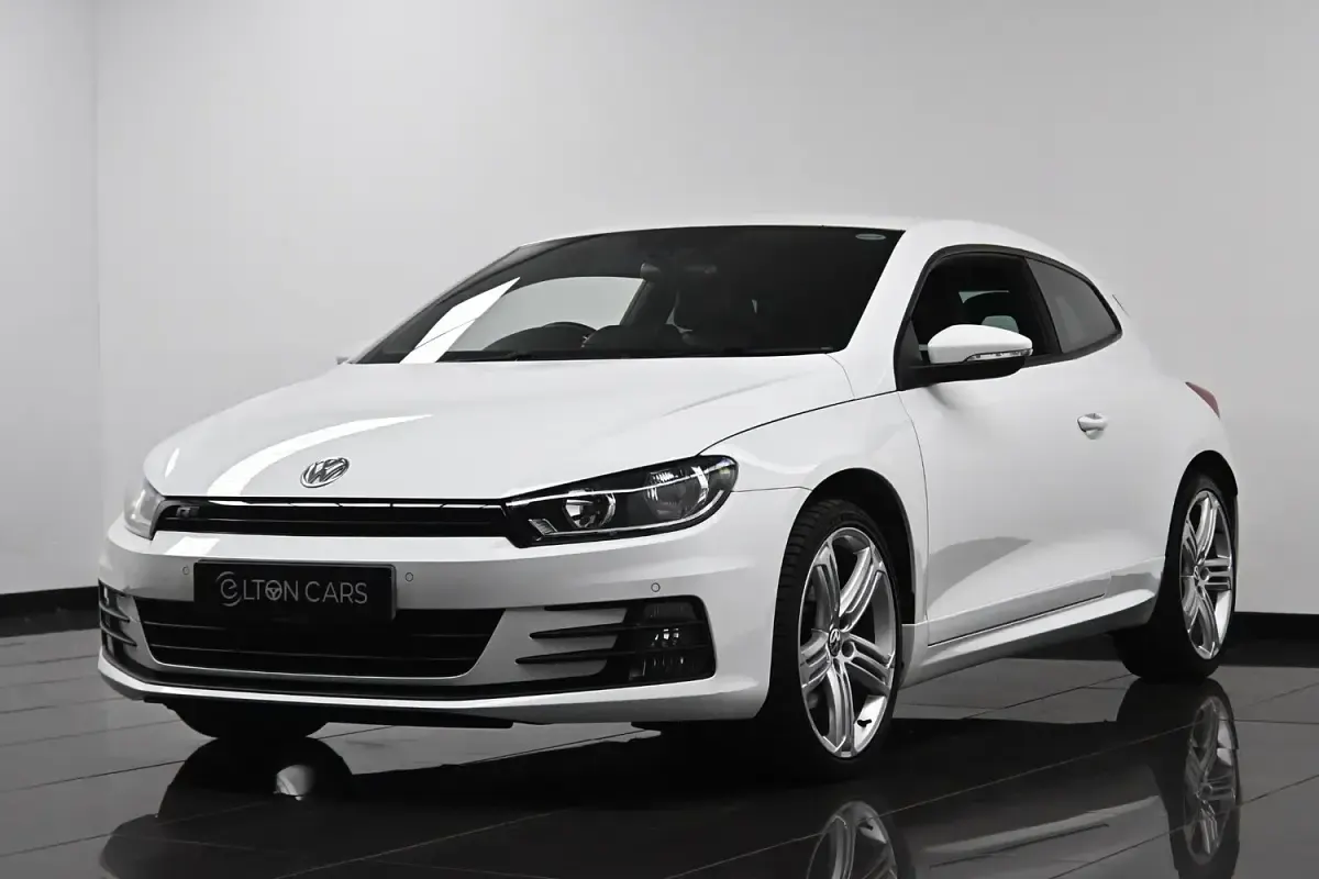 Used VW Scirocco R-line 184 HP (135 kW) 2015 White Coupe
