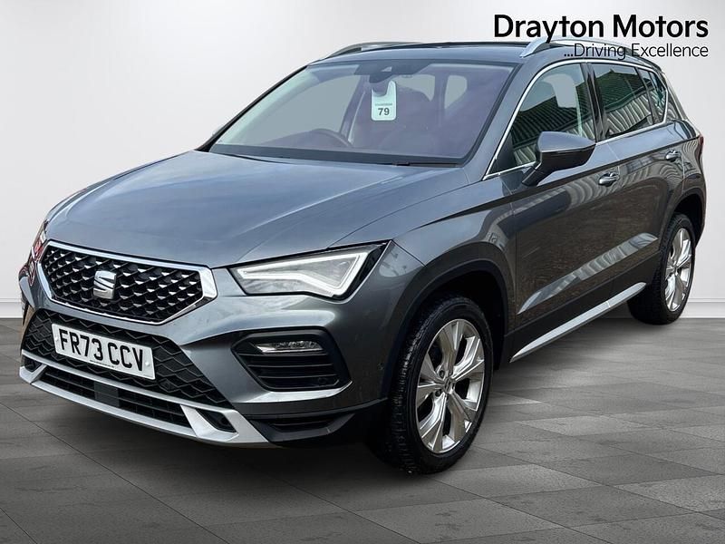 Begagnad Seat Ateca Xperience 150 HK (110 kW) 2024 Grå SUV