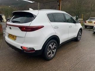 Usado Kia Sportage 177 HP (130 kW) 2019 Branco SUV