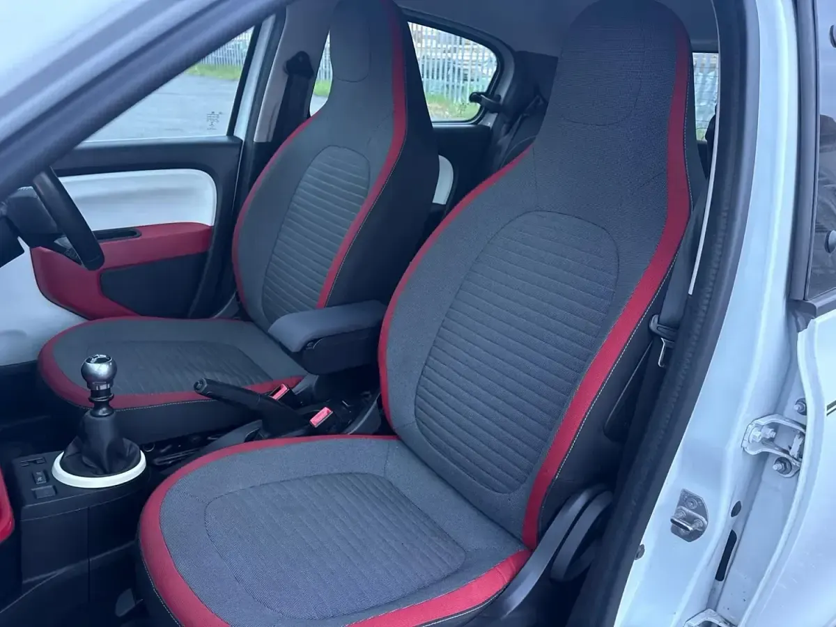 Używany Renault Twingo Dynamique 2015 Biały Hatchback