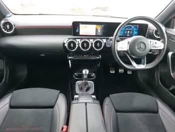 Used Mercedes A200 Executive 163 HP (119 kW) 2019 Red Hatchback