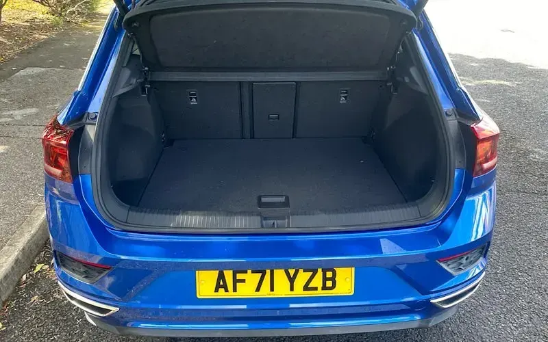 Used VW T-Roc R-line 150 HP (110 kW) 2021 Blue SUV