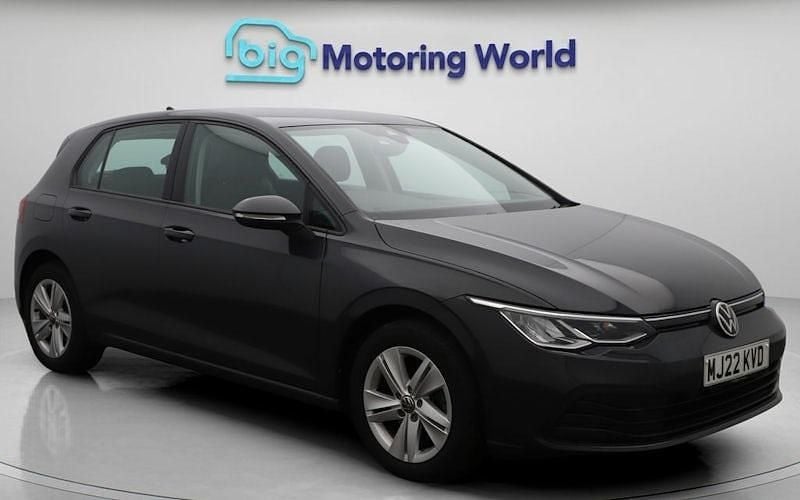 Used 2024 VW Golf VIII Life Hatchback | £16,700 (Super price) - Image 1/4