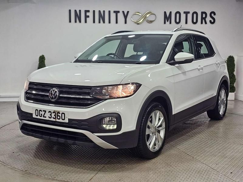 Used VW T-Cross SE 95 HP (69 kW) 2019 White SUV