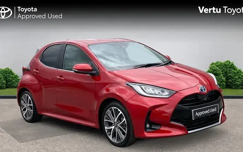 Used Toyota Yaris Hybrid 116 HP (85 kW) 2025 Hatchback