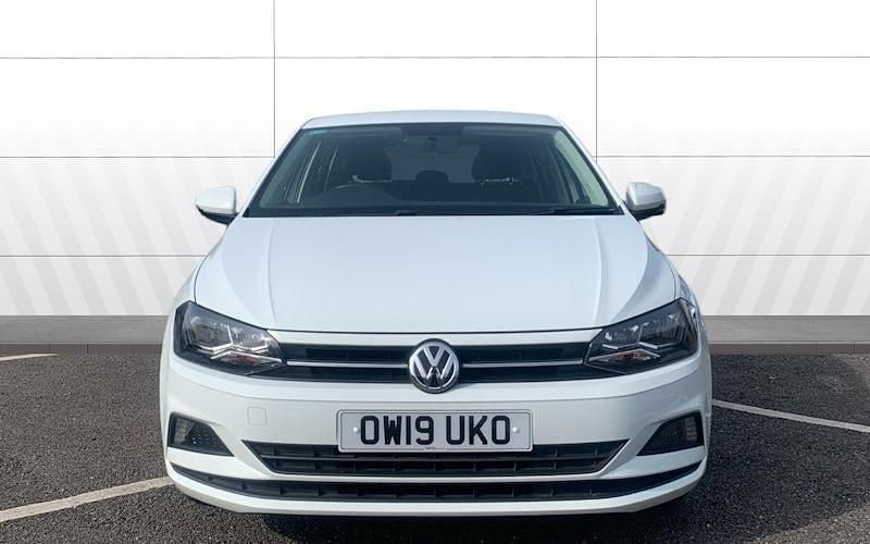 Used VW Polo SE 65 HP (47 kW) 2019 White Hatchback