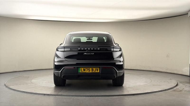 Used Porsche Macan 379 kW (516 HP) 2025 Black SUV
