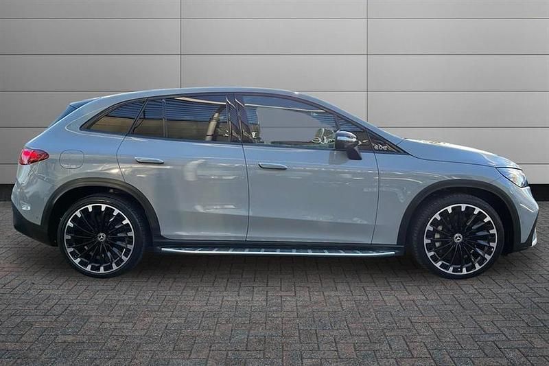 Used Mercedes EQE350 AMG line 214 kW (292 HP) 2024 Alpine grey Estate