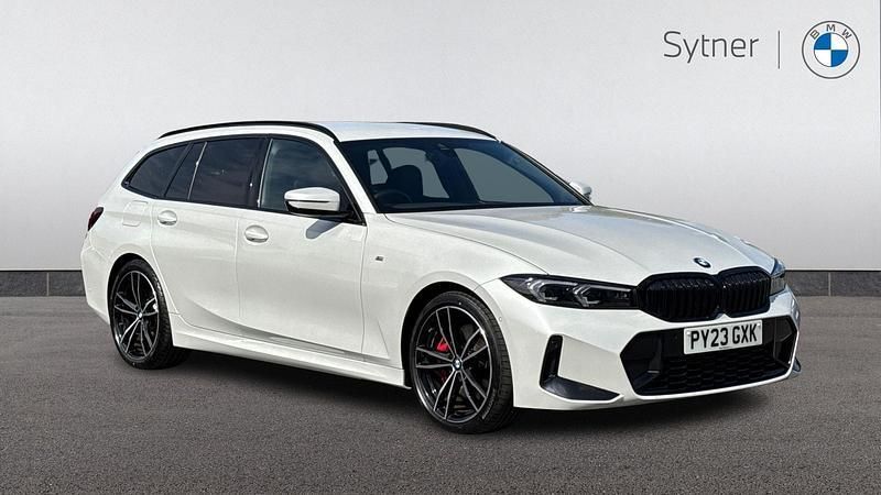 White Used 2023 BMW 320 M Sport Estate | £32,250 (Expensive) - Image 1/4