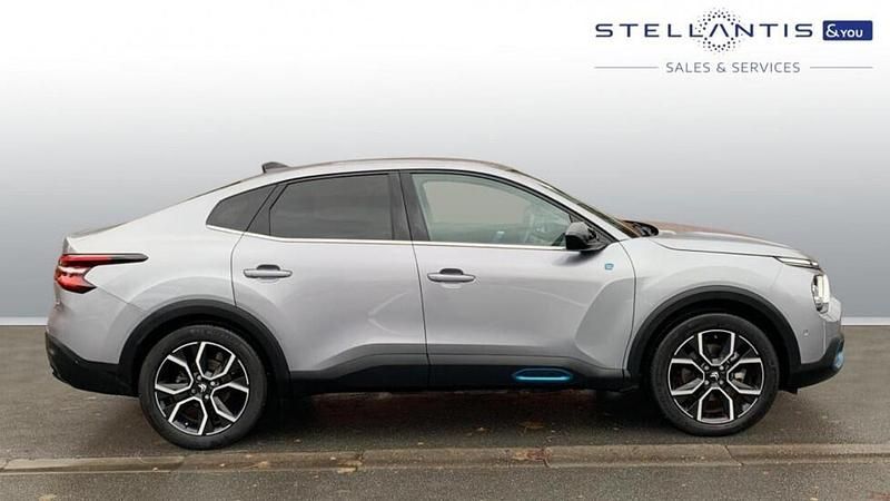 Grey Used 2023 Citroën e-C4 Shine SUV | £13,690 (Fair price) - Image 1/4