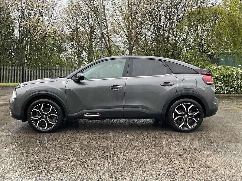 Usado Citroën e-C4 100 kW (136 HP) 2023 Cinzento Citadino