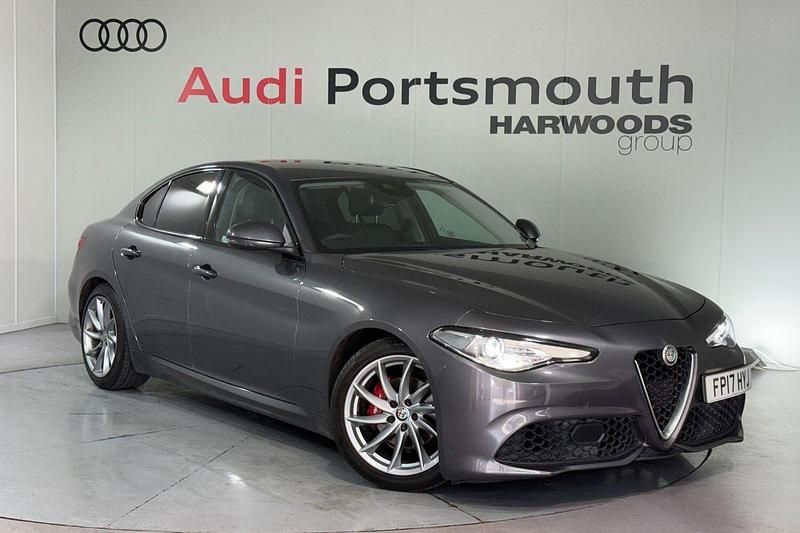 Grey Used 2017 Alfa Romeo Giulia Saloon Edizione Speciale Sedan | £14,840 (Fair price) - Image 1/4
