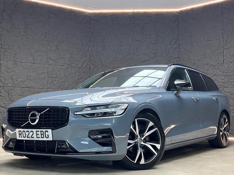 Used Volvo V60 Plus 163 HP (119 kW) 2022 Grey Estate