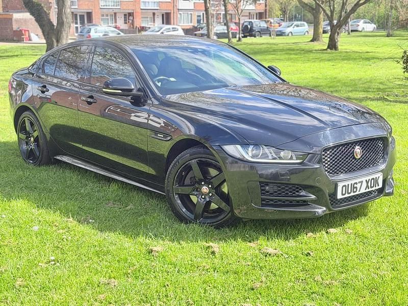Used Jaguar XE R-Sport 240 HP (176 kW) 2017 Black Sedan