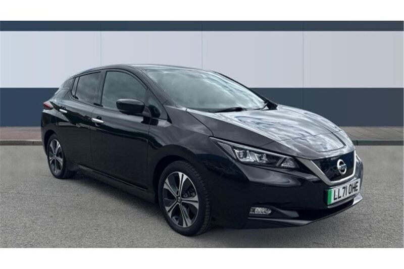 Black Used 2022 Nissan Leaf Tekna Hatchback | £10,557 (Good price) - Image 1/4