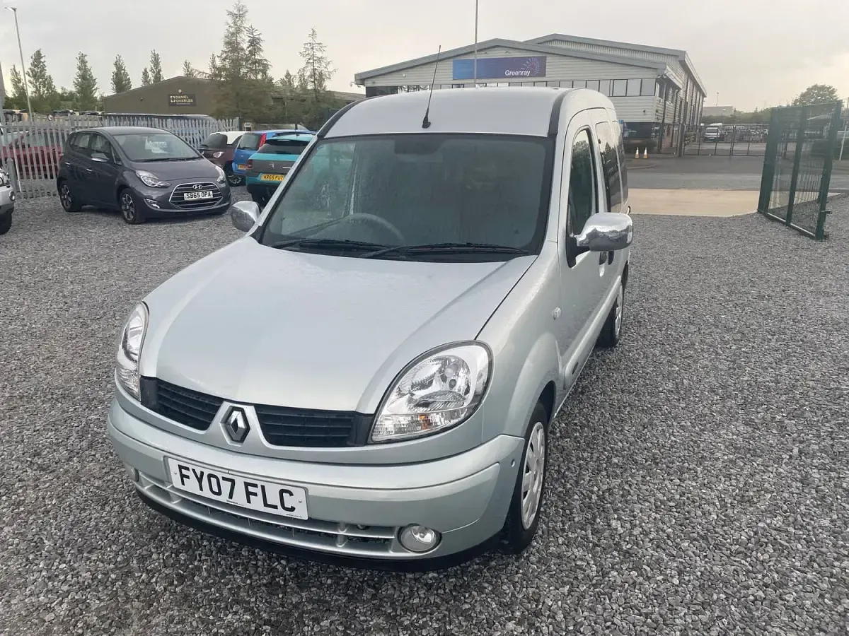 Used Renault Kangoo Expression 93 HP (68 kW) 2007 Grey MPV