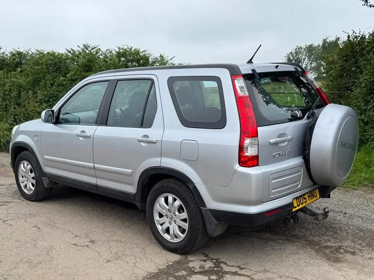 Used Honda CR-V Sport 150 HP (110 kW) 2005 Silver SUV