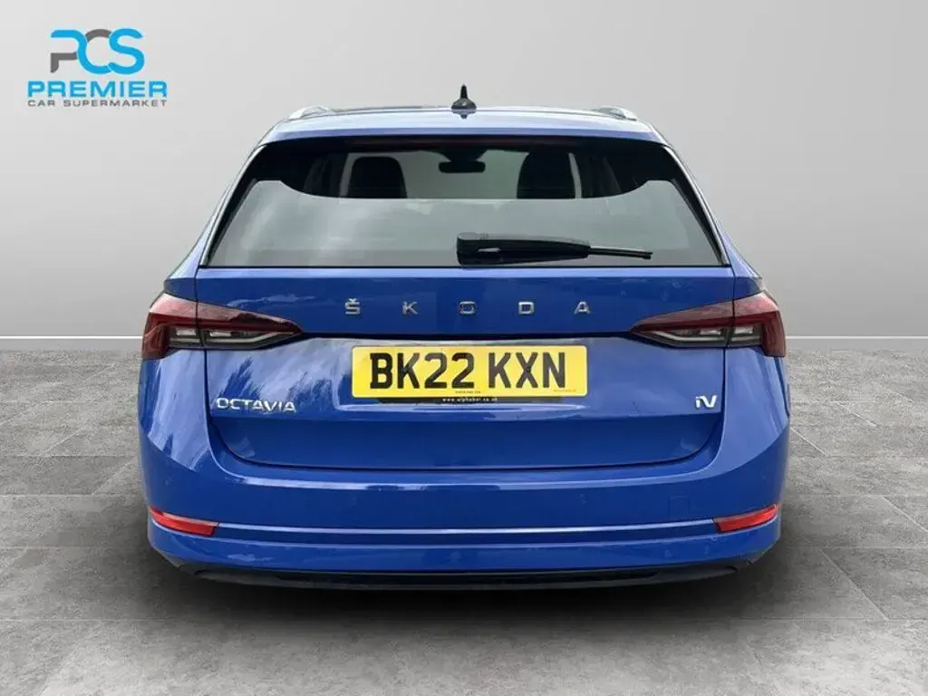 Used Skoda Octavia SE L 2022 Blue Estate