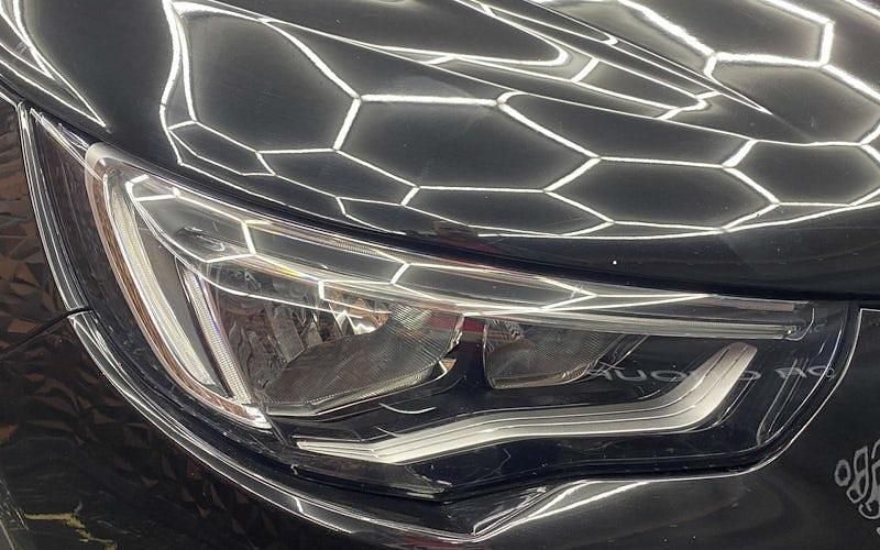 Used Vauxhall Grandland X S 131 HP (96 kW) 2019 Black SUV