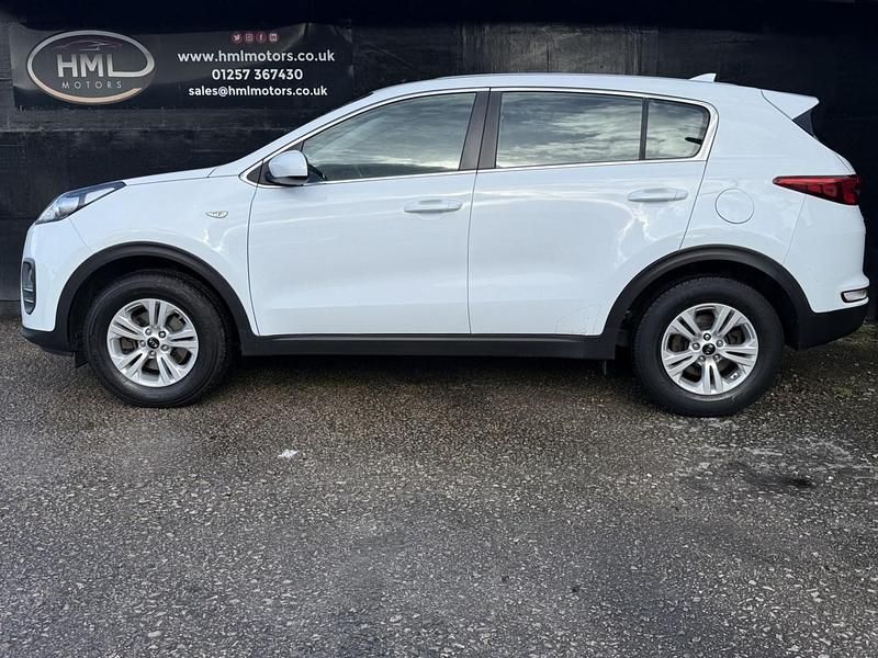 Used Kia Sportage 2018 White SUV