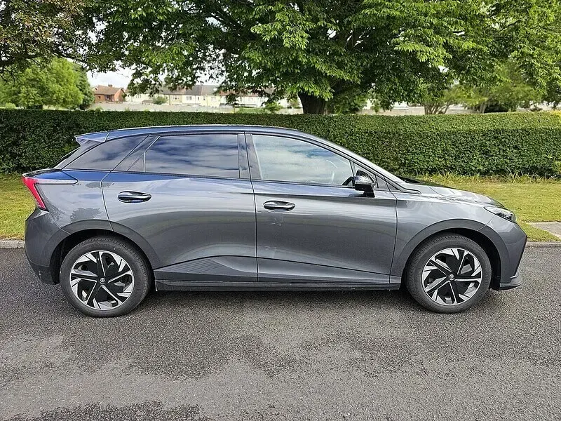 Used MG MG4 EV Trophy 2023 Grey Hatchback
