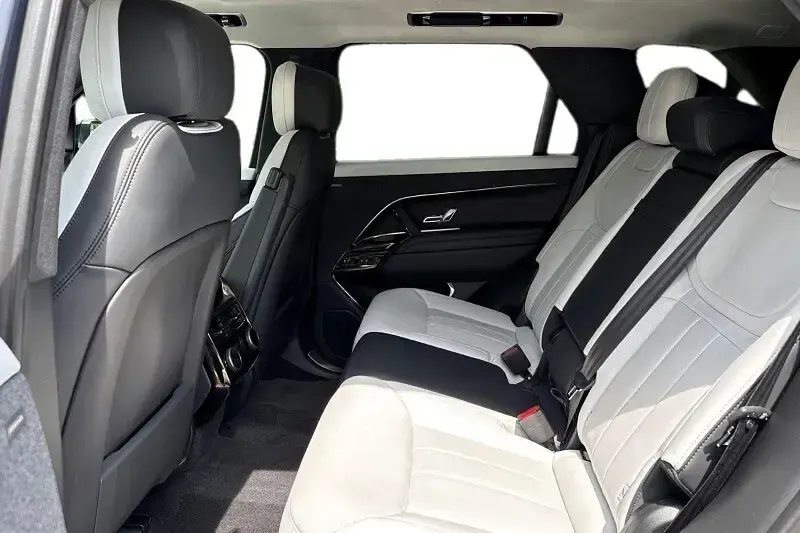 Used Land Rover Range Rover Sport Autobiography 295 HP (216 kW) 2023 Blue SUV