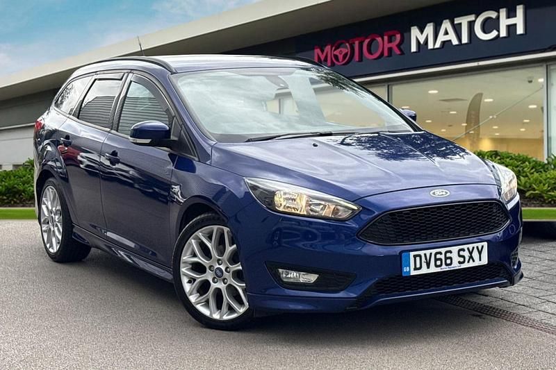 Blue Used 2016 Ford Focus ST-Line Estate | £9,690 (Fair price) - Image 1/4