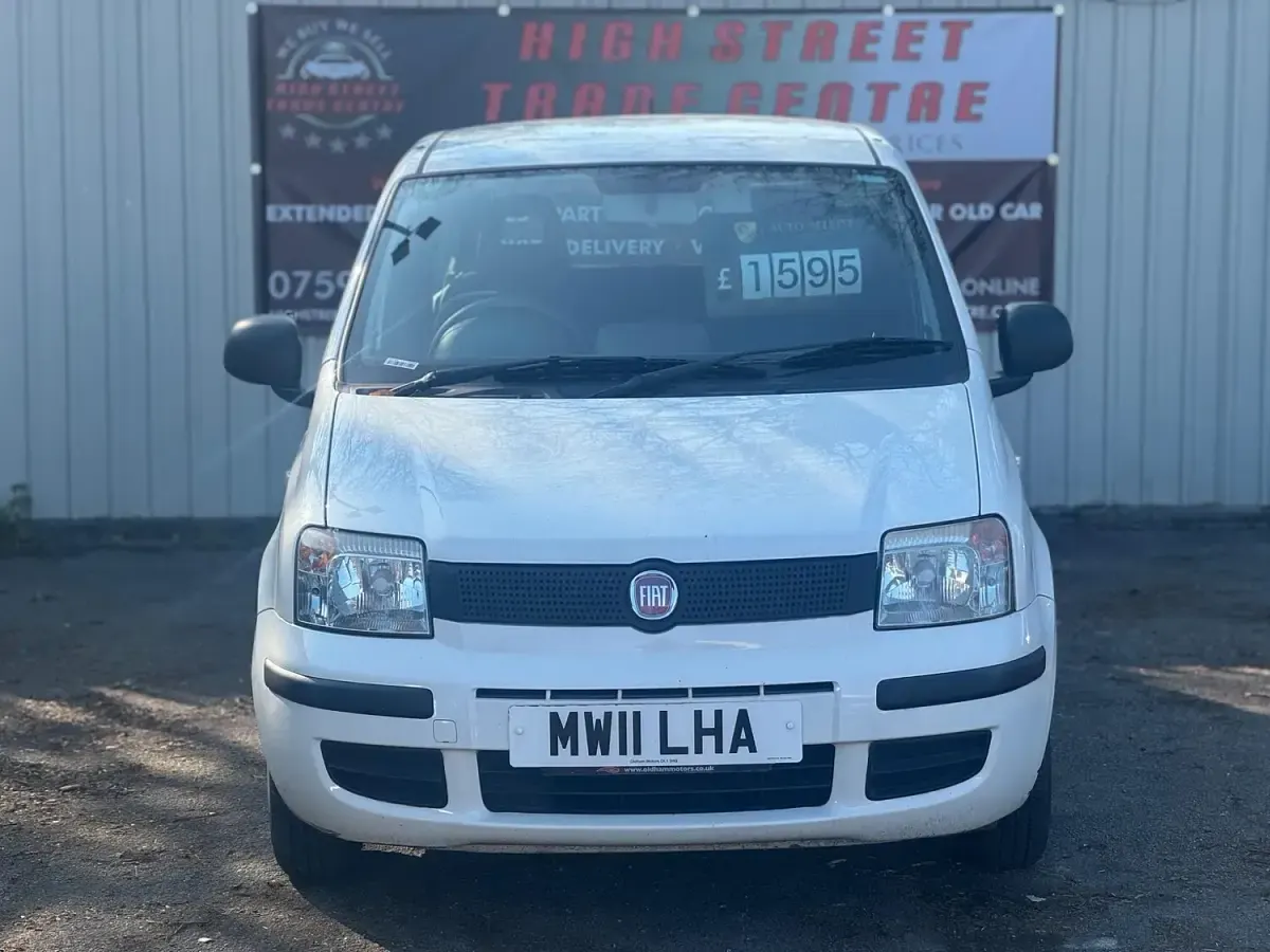 Used Fiat Panda Active 69 HP (50 kW) 2011 White Hatchback