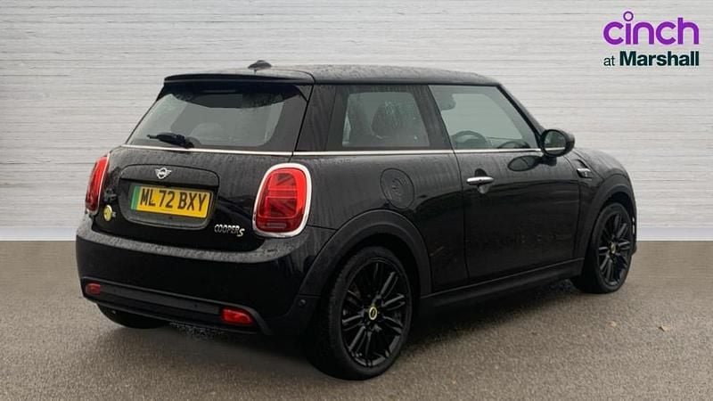 Used Mini Cooper S Level 2 135 kW (184 HP) 2022 Black Hatchback