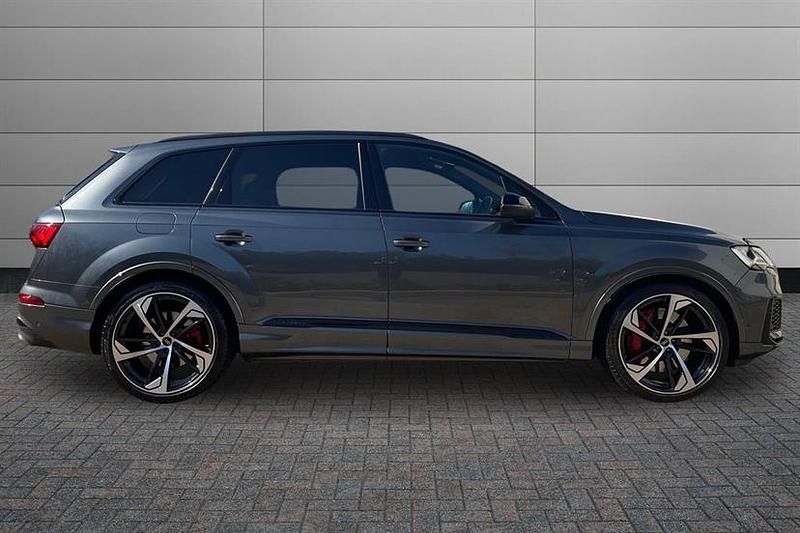 Used Audi SQ7 Black Edition 507 HP (372 kW) 2022 Daytona grey SUV