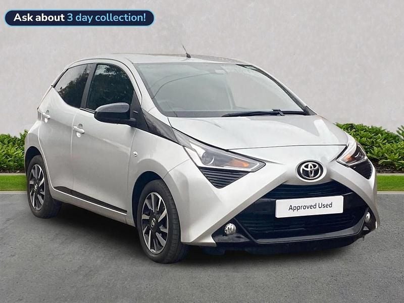 Silver Used 2021 Toyota Aygo Trend Hatchback | £10,472 (Fair price) - Image 1/4