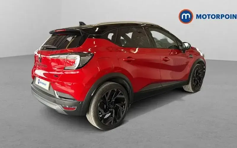 Used Renault Captur Esprit Alpine 143 HP (105 kW) 2024 Red/black SUV